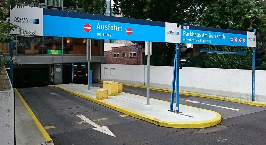 Außenansicht-1-Parkhaus Am Guerzenich Koeln 