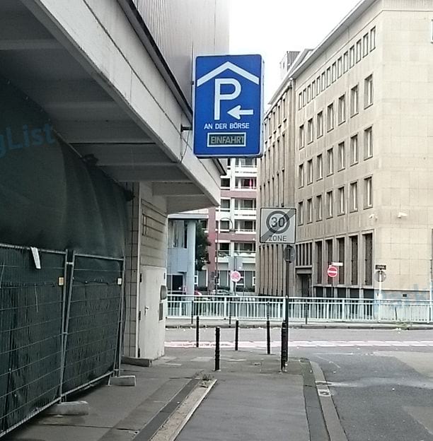 Außenansicht-1-Parkhaus Boersenplatz Koeln 