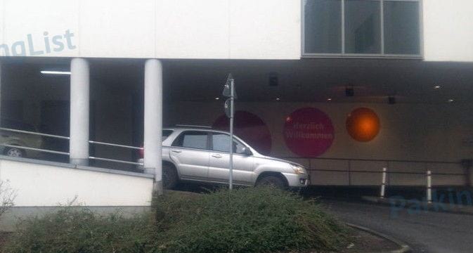 Abfahrt - Galerie Neustaedter Tor Giessen 