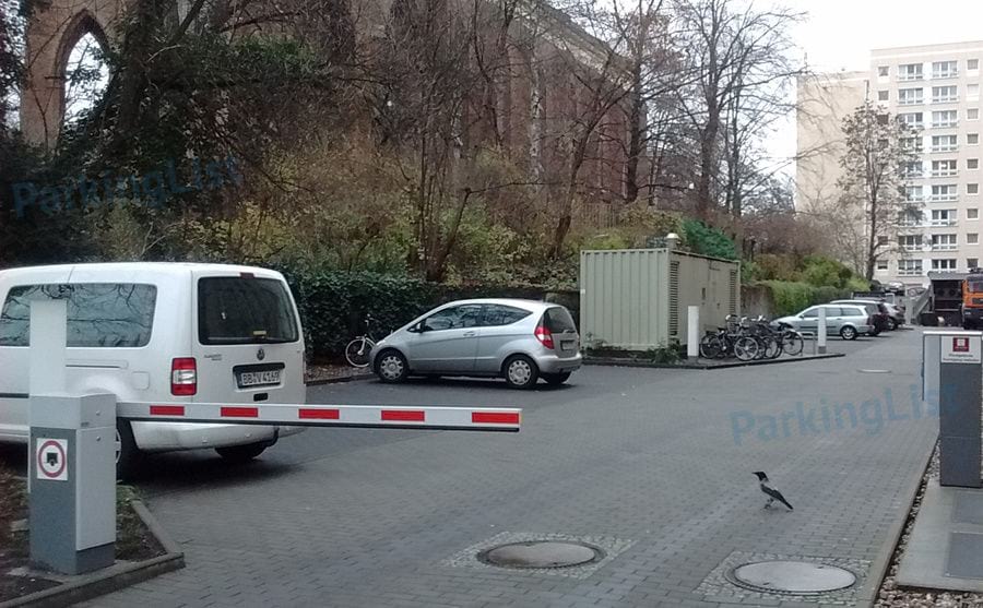 Ansicht 1 - Leonardo Royal Parkplatz 