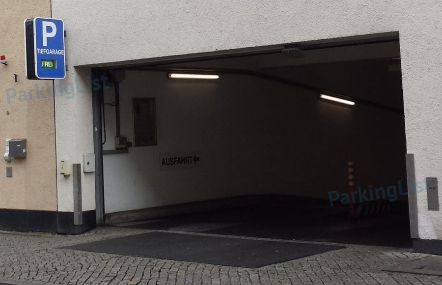 Ausfahrt - Parkhaus City Carree Jena 