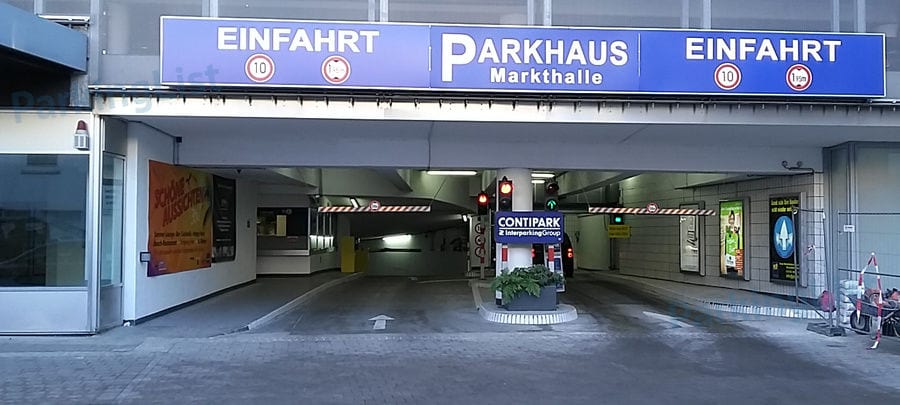 Zufahrt - Parkplatz Koebelinger Markt Hannover 