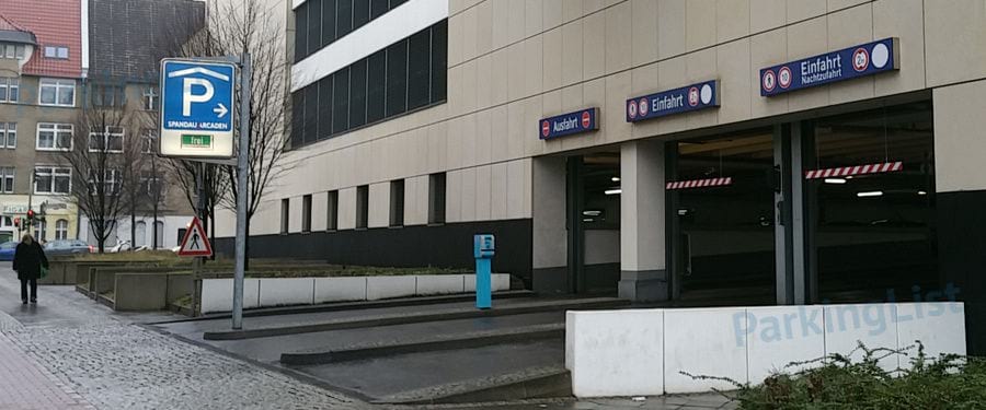 Zufahrt 2 - Spandau Arcaden Berlin 