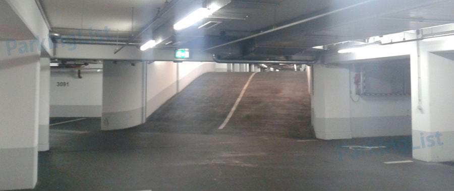 Innenansicht-1-Parkhaus Rieger City Muenchen 