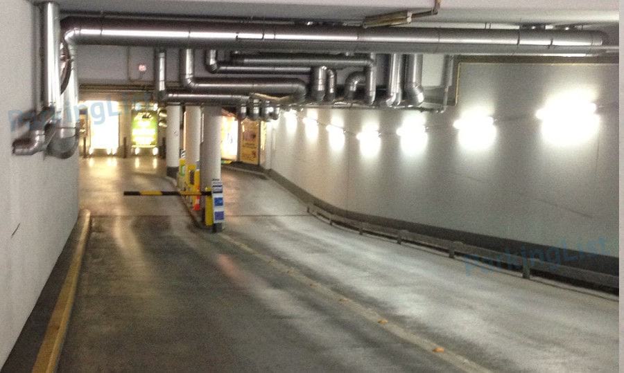 Innenansicht-1-Tiefgarage Neues Kranzler Eck Berlin 