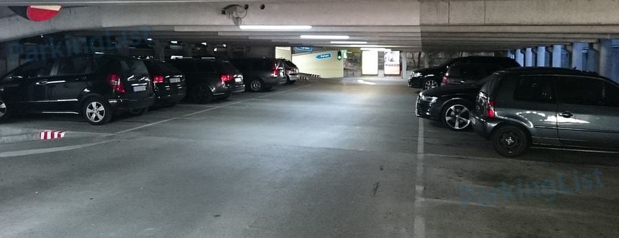 Innenansicht 1 - Parkhaus Marktplatz Karlsruhe 