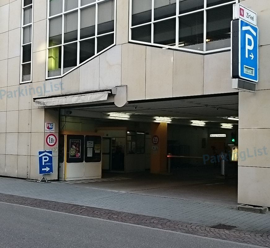 Außenansicht 2 - Parkhaus Zirkel Karlsruhe 