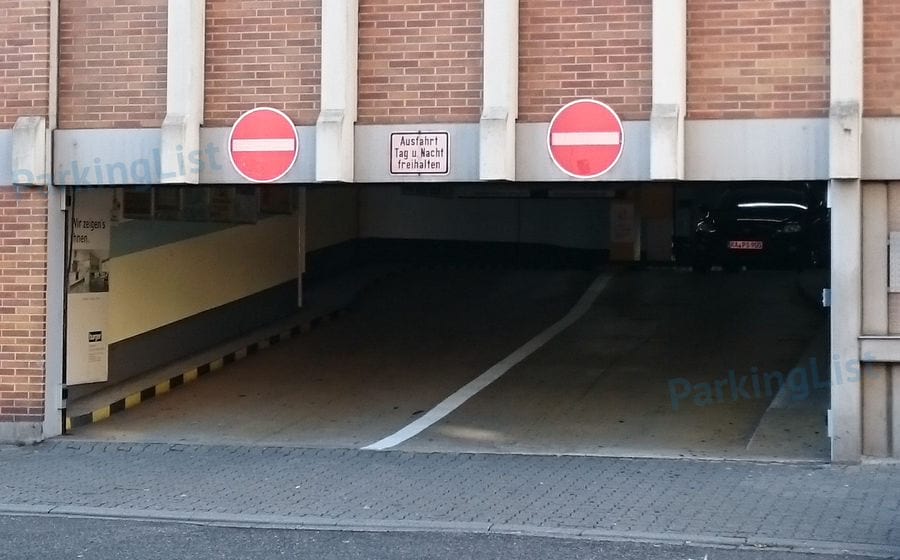 Ausfahrt - Parkhaus Stephanplatz Karlsruhe 
