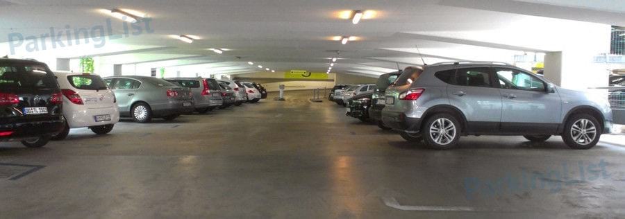 Innenansicht-2-Parkhaus Engelenschanze Muenster 