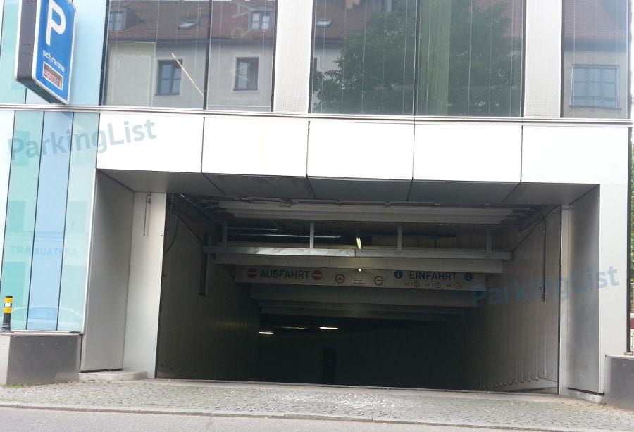 Außenansicht-2-Parkhaus Schrannenhalle Muenchen 