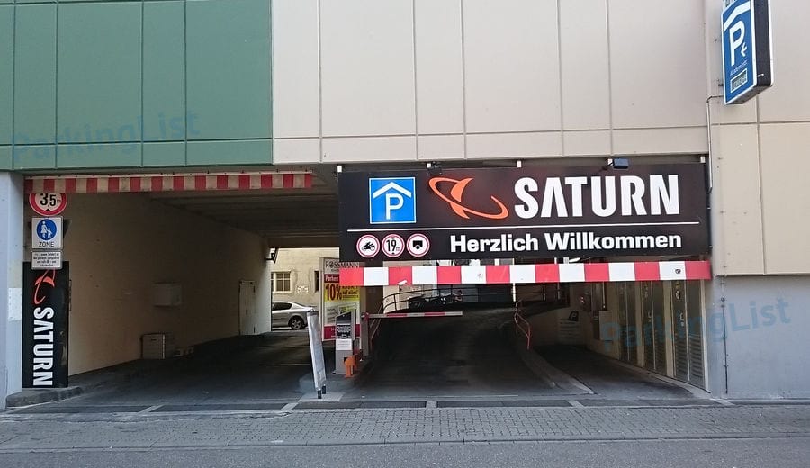 Einfahrt - Parkhaus Akademiestrasse Karlsruhe 