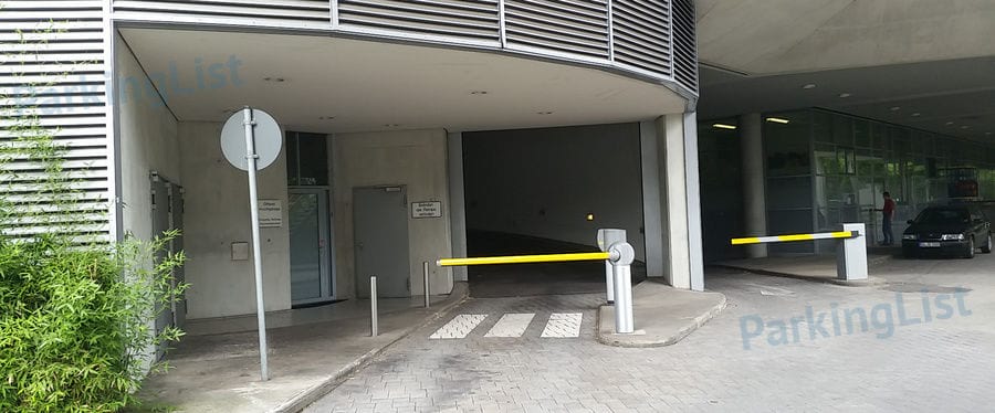 Außenansicht-3-Parkhaus Bonn City Bonner Akademie Bonn 