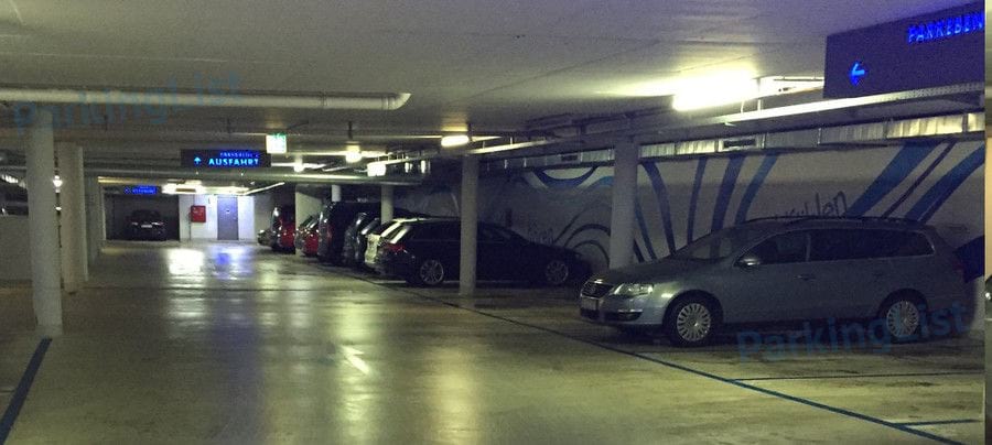 Innenansicht - Parkhaus Stadthalle Tuttlingen 