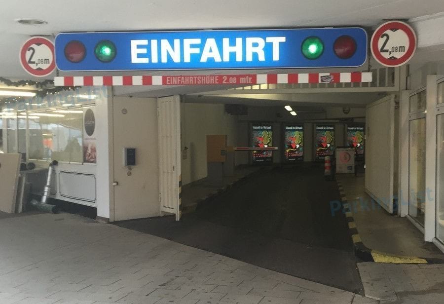 Einfahrt - Parkhaus Theater Krebsgasse Koeln 