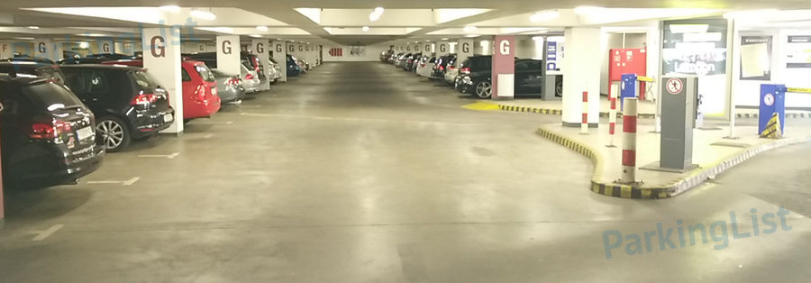 Innenansicht-3-Parkhaus Karstadt Nürnberg