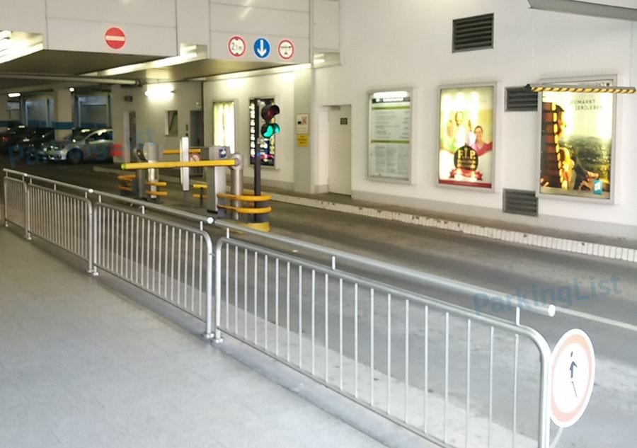 Innenansicht-1-Parkhaus Katharinenhof Nuernberg 