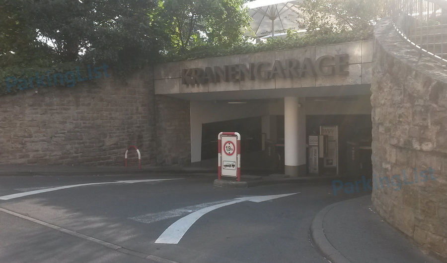 Zufahrt - Parkhaus Kranengarage Würzburg 