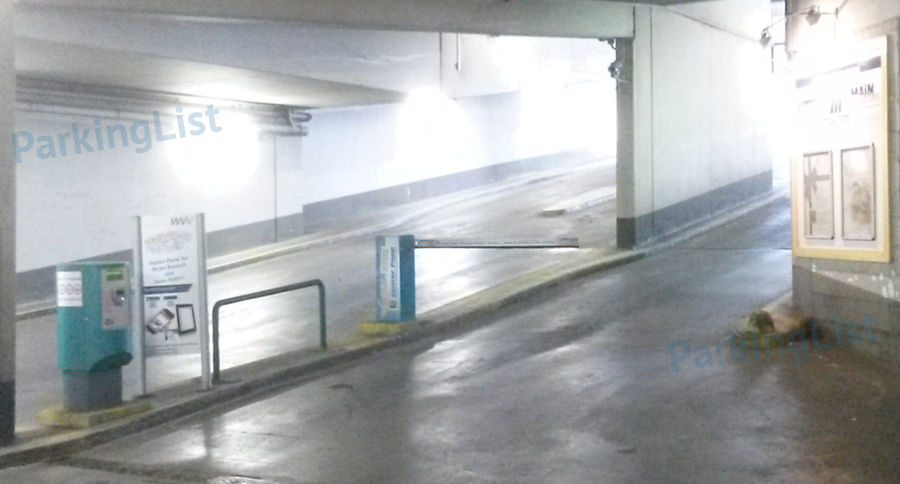 Innenansicht - Parkhaus Congresscentrum Würzburg 