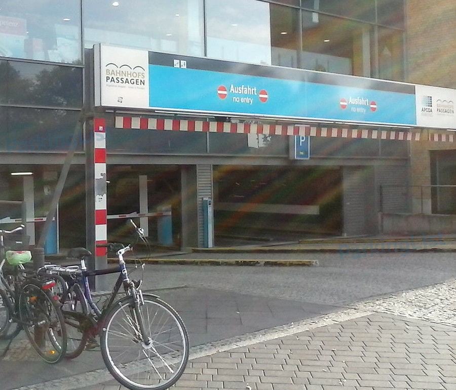 Außenansicht-1-Parkhaus Bahnhofspassagen Potsdam 