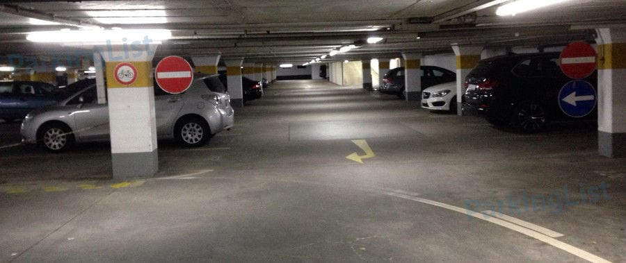 Innenansicht-1-Parkhaus Oper Bonn 