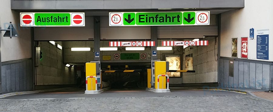 Außenansicht-2-Parkhaus Galerie Rostocker Hof Rostock 