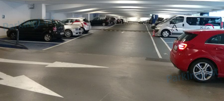 Innenansicht 1 - Parkhaus Akazienallee Essen 