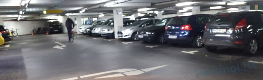 Innenansicht 2 - Parkhaus Linden Arcaden Luebeck 