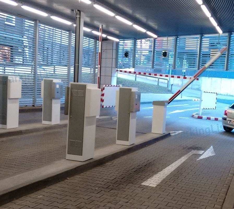 Ausfahrt - Parkhaus Rathaus Galerie P3 Essen 