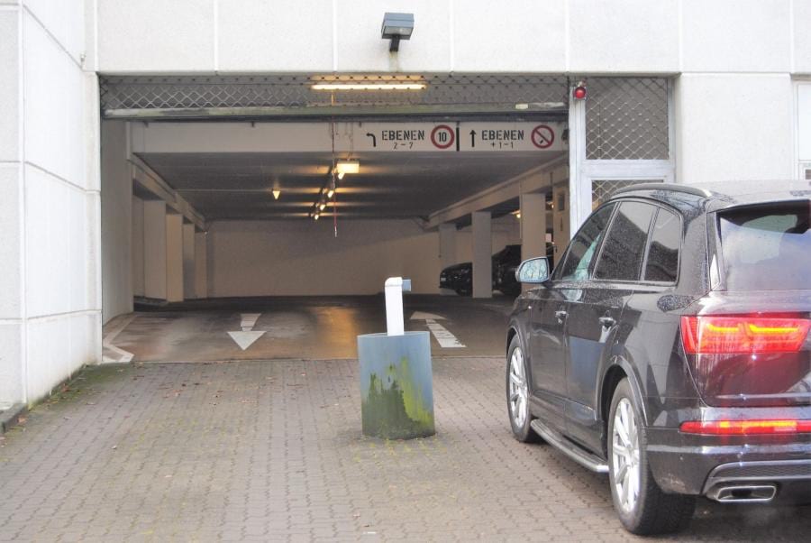 Valet Parken Am Flughafen Hamburg