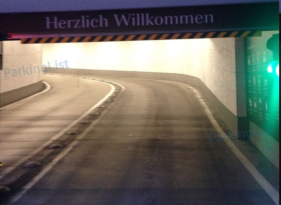 Auffahrt - Minto Moenchengladbach 