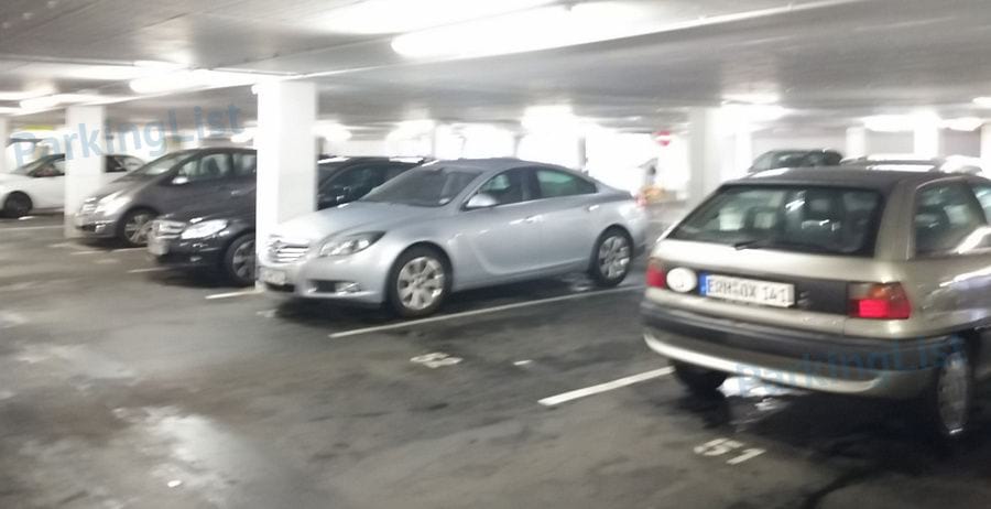 Innenansicht 1 - Parkhaus Adcom Center Nuernberg 