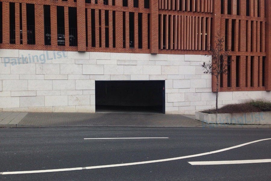 Ausfahrt - Parkhaus Bahnhofsplatz 3 Wiesbaden 