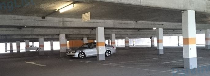 Innenansicht - Parkhaus P7 Martin Schrenk Weg Stuttgart 