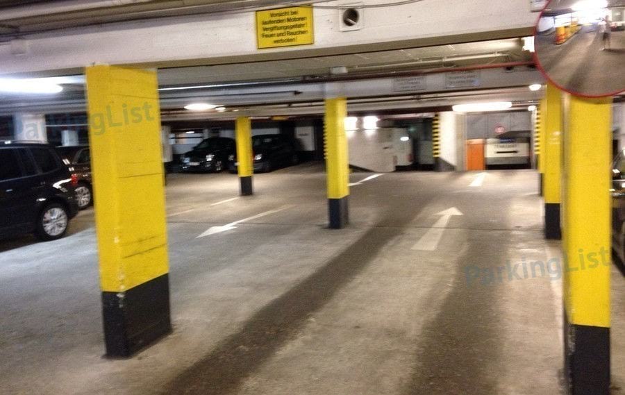 Innenansicht-2-Parkhaus Oxford Garage Bonn 