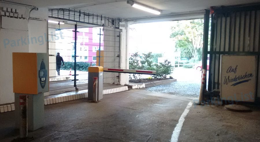 Ausfahrt - Parkhaus Weberplatz Essen 