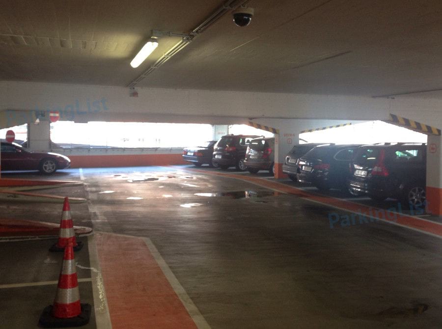 Innenansicht-1-Parkhaus Katharinenklosterhof Bremen 