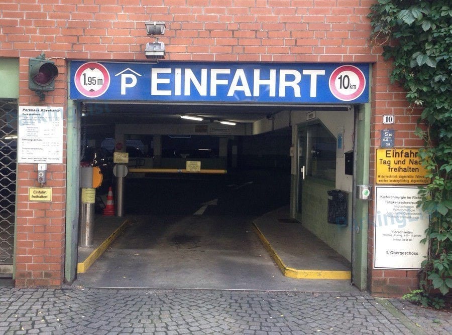 Außenansicht-2-Parkhaus Roevekamp Musicaltheater Bremen 