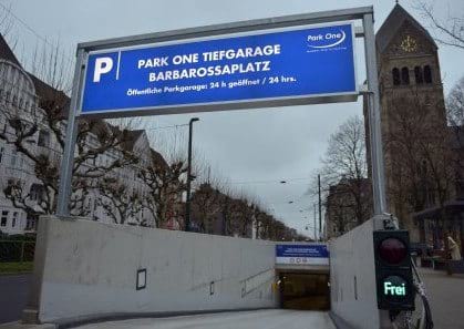 Zufahrt - Parkhaus Barbarossaplatz