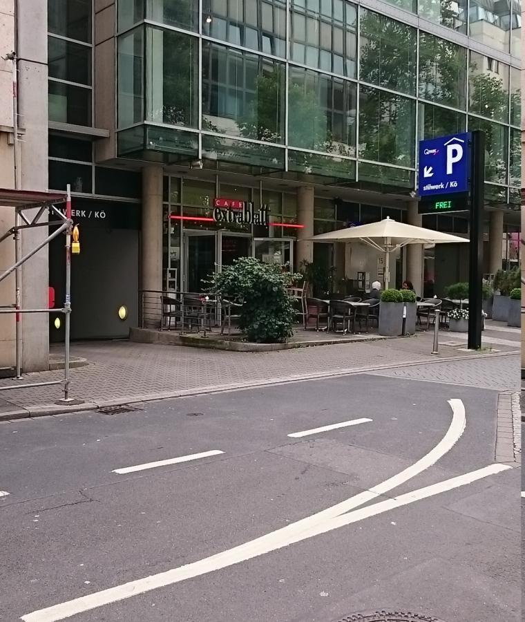 Einfahrt 1 - Parkhaus Grünstrasse-15 Düsseldorf