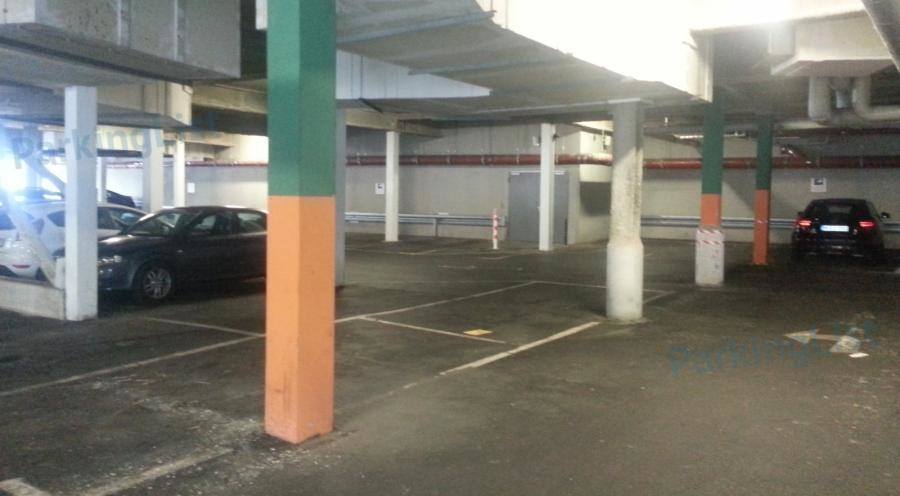 Innenansicht 2 Parkhaus Musical Dome Köln