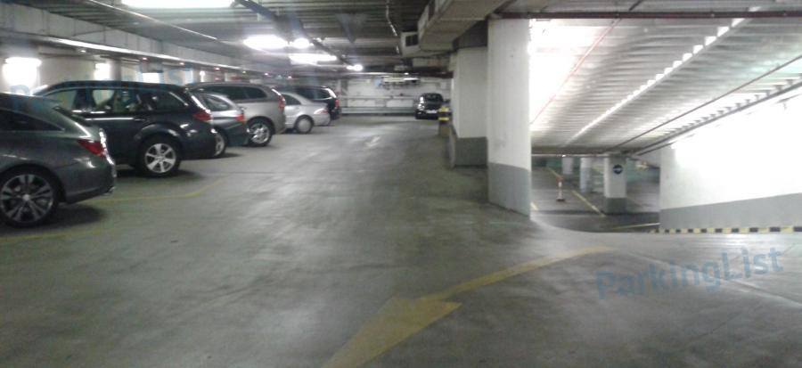 Innenansicht 3 Parkhaus Marienplatz München