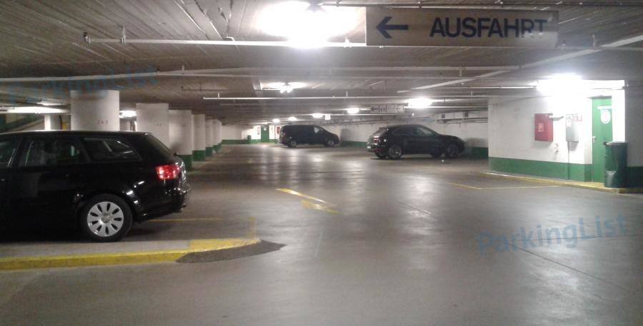 Parken In Einer Tiefgarage Am Flughafen München www.parkinglist.de