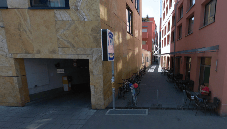 Zufahrt - Parkhaus Feilitzschoefe