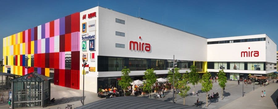 Außenansicht - Parkhaus im MIRA Muenchen