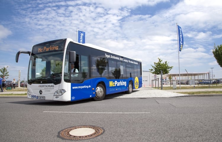 McParking Shuttlebus zum Flughafen BER