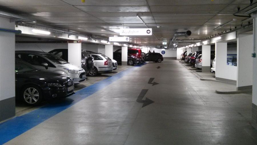 Innenansicht 1 - Parkhaus Bikini Berlin