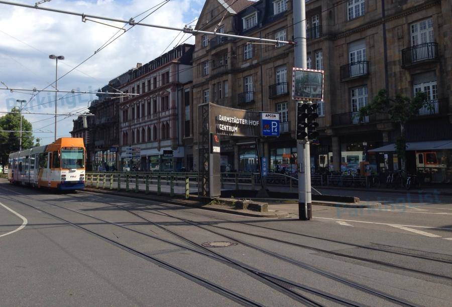 Einfahrt Parkhaus Darmstädter Hof in Heidelberg