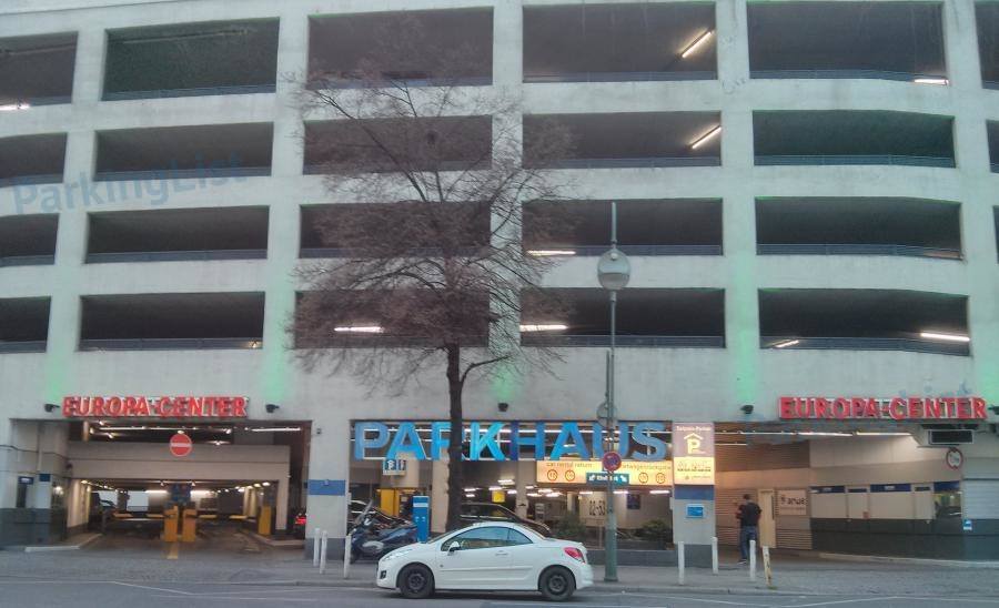 Parkhaus Europa Center Berlin - Ein- und Ausfahrt Nürnberger Straße - Ansicht 1