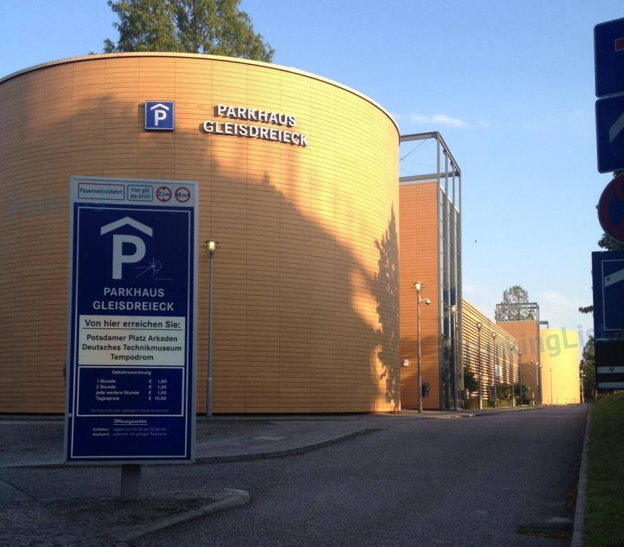Parkplatz Gleisdreieck Parkplatz Gleisdreieck