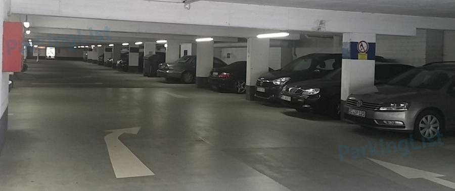 Innenansicht Parkhaus Grosskölnstraße in Aachen